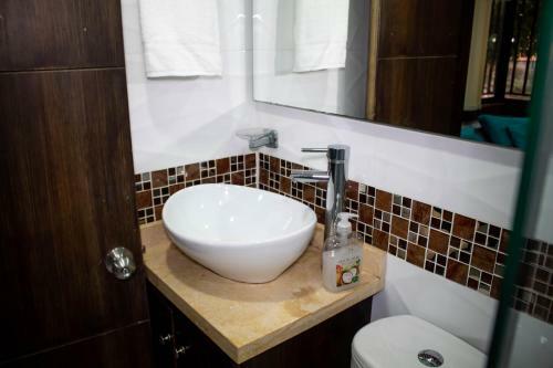 Apartaoficina Laureles - Wifi 200mb