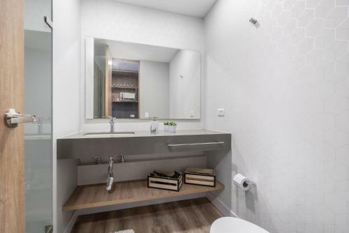 Apartamentos Go Living & Suites By Housy Host