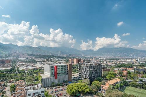 Apartamentos Go Living & Suites By Housy Host