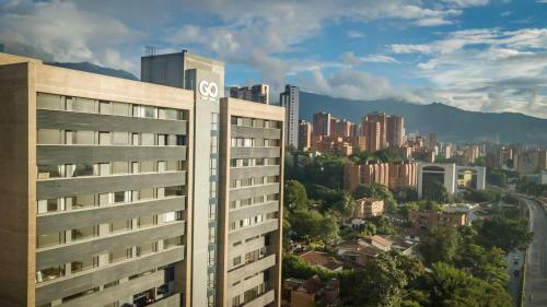 Apartamentos Go Living & Suites By Housy Host