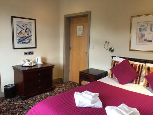 Hostal Marine Hotel