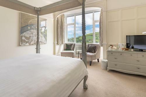 Bed & Breakfast The Dartmouth Boutique B &b