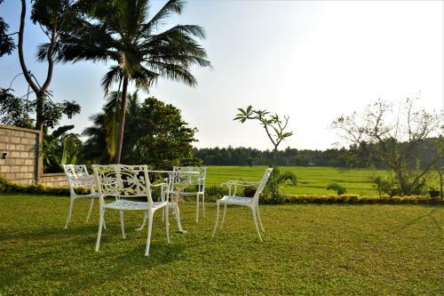 Hotel Aura Villa Polonnaruwa