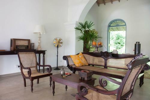 Six Bedroom Eco Chic Villa - Weligama