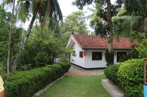 Hostal Green Pebbles Villa