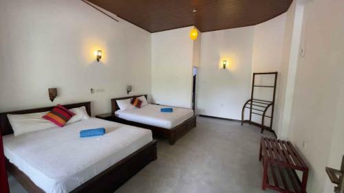 Hostal Freedom Surf Villa