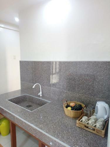 Posada J And C Residences