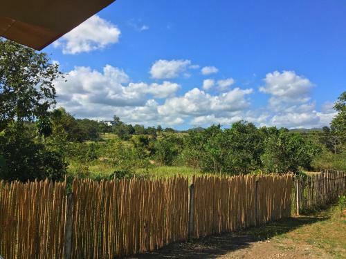 Hostal Studio-type Villa For 8pax + Pool(exclusive) + Netflix + Wifi