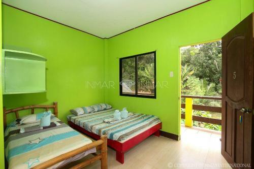 Hotel Pito's Sutokil & Bamboo Rock Resort