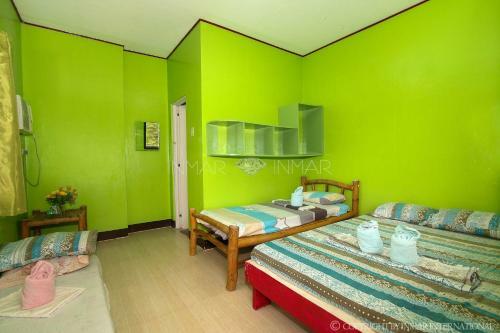Hotel Pito's Sutokil & Bamboo Rock Resort