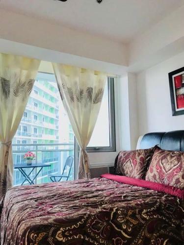 Apartamentos Azure Luxury Beach View Condo Staycation