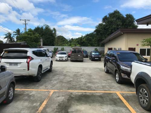 Tagaytay Luxery Pool Villa 8