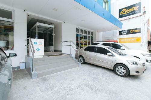 Hotel Reddoorz Plus @ 1318 Residences