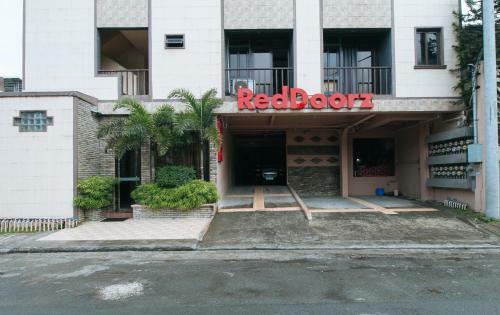 Hotel Reddoorz Canley Residential