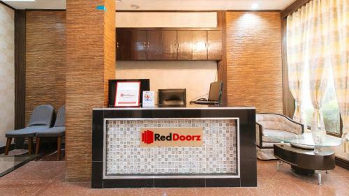 Hotel Reddoorz Canley Residential