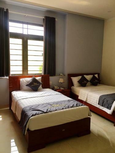 Kh?i Ho�n Hotel