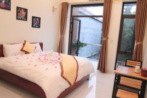 Hang Mua Sunrise Homestay