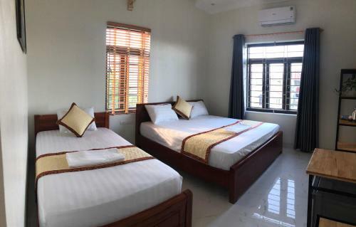 Hang Mua Sunrise Homestay