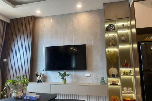 Flc Sea Tower Luxury - Queen Apartment