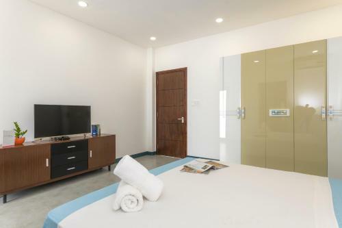 Lim's House - The Market Hideout House