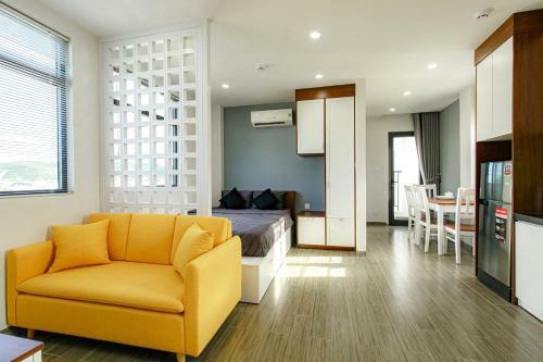 H?ng Th�nh Luxury Hotel & Apartments