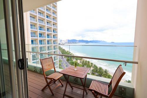 Beach The Beach Apartment