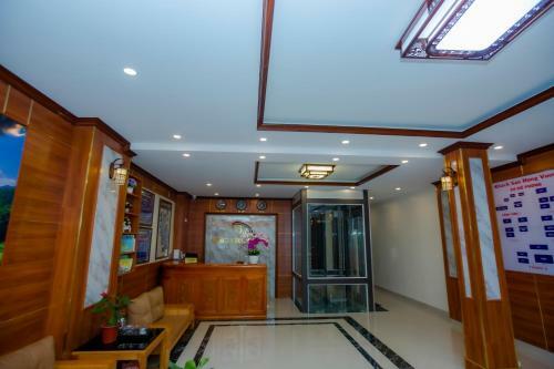 Hung Vuong Hotel