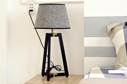 Smiley Apartment 8