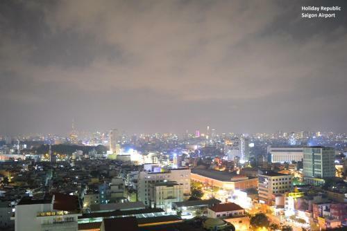 Apartamento Holiday Republic Saigon Airport