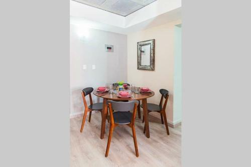 Apartamento Monterrey Living Centro El Titan Piso 6