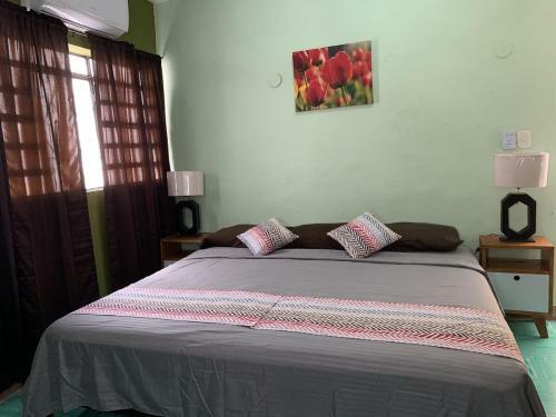 Hostal Casa Alegria