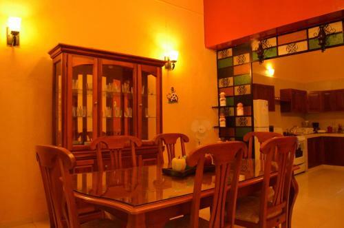 Hostal Guest House La Casa Del Quetzal
