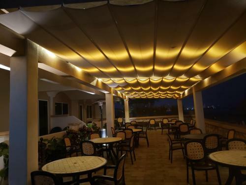Apartamento Costa Bonita Beach & Resort