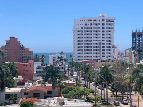 Apartamento Departamento Con Jacuzzi En Zona Dorada