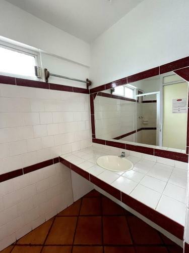 Hotel Bugambilias