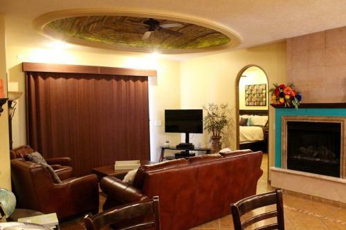 Bella Sirena 2br Be 604-v By Casago