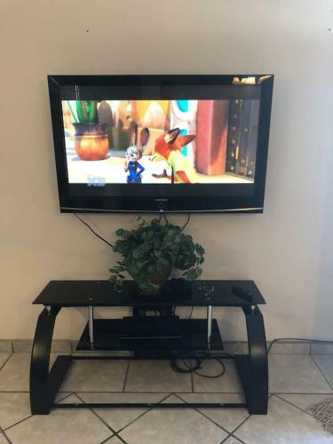 Apartamento Nice Fully Furnished Apt. 2 In Town