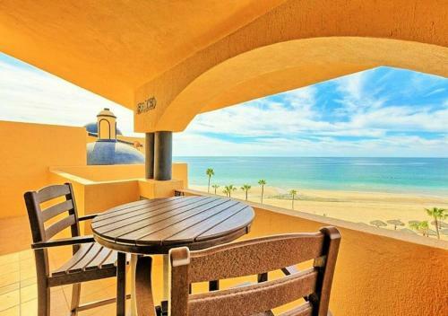 Apartamento Right On The Beach! Ocean Front 2 Story Penthouse