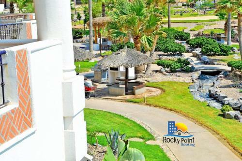 Apartamento Rocky Point Luxury Condo C203