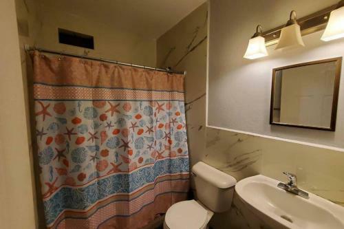 Family's 3 Bedroom's House