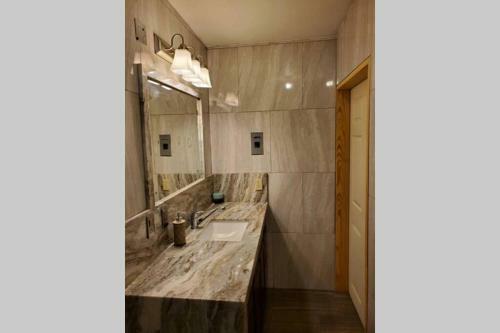 Family's 3 Bedroom's House