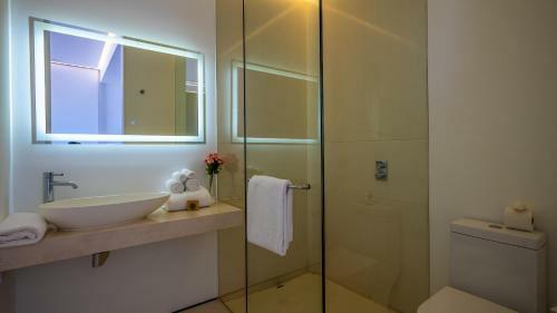 Pier 57 306 Best 2br Sunset Views Romantic Zone