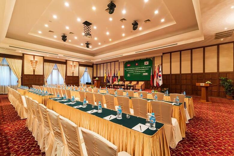 Hotel Royal Angkor Resort