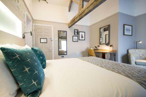 Innkeeper's Lodge Hathersage, Peak District