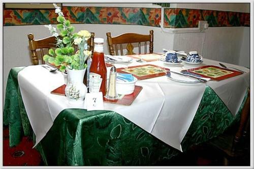 Hostal Belle View