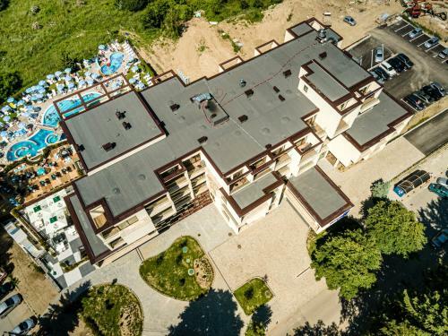 The Five Elements Hotel, Balneo And Spa