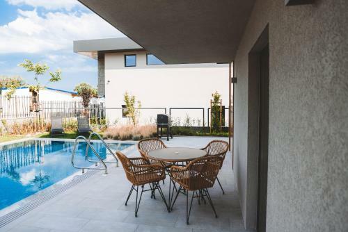 Cabo Villas