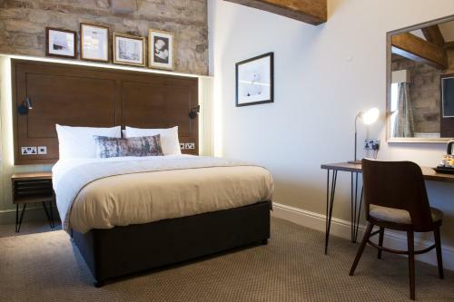 Innkeeper's Lodge Harrogate (east), Knaresborough