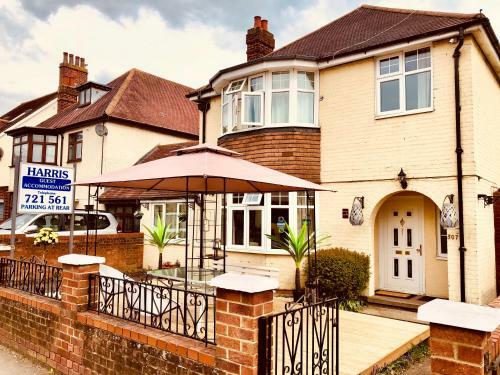 Bed & Breakfast Harris Guest Accommodation