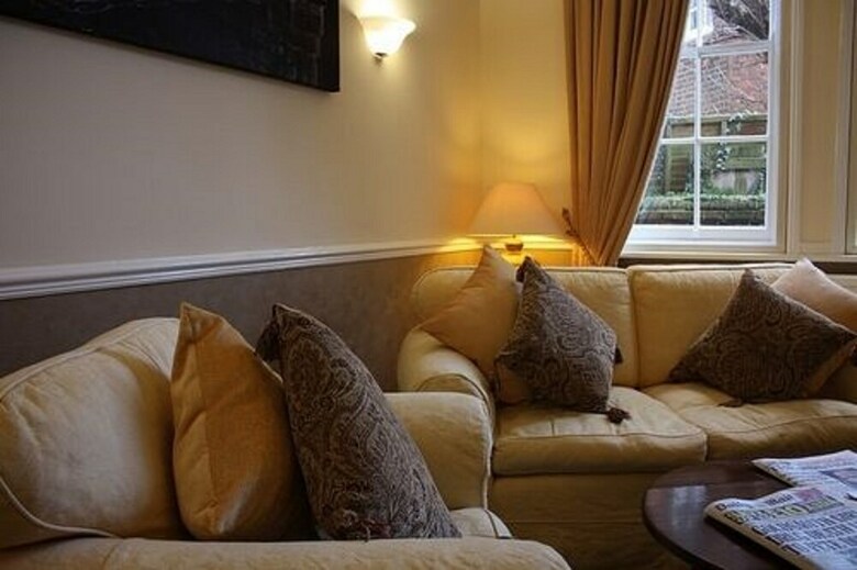 Bed & Breakfast Parklands